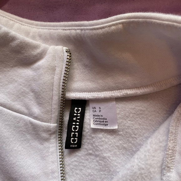 Quarter zip hoodie - Picture 3 of 3